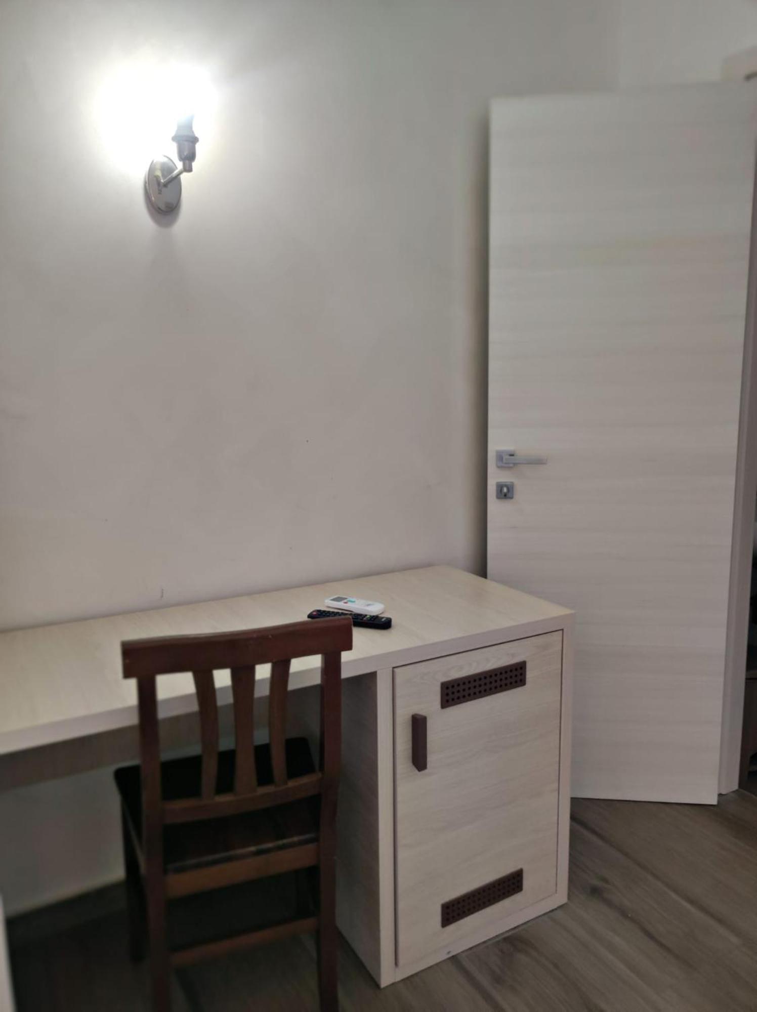 Hotel Holiday Foggia Exterior photo
